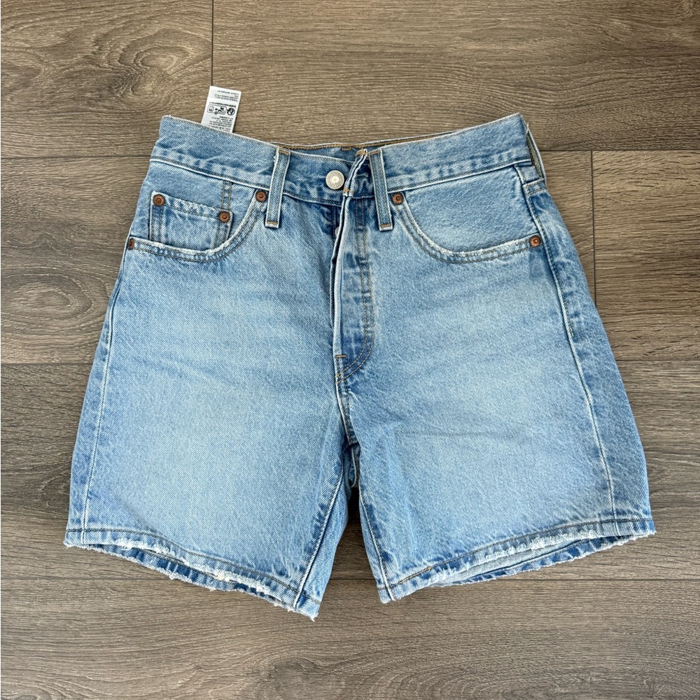 Levi’s shorts - Aritzia